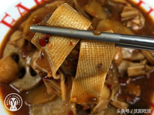 懒癌患者们，主动送上门的麻辣串和鸡骨棒你要不要？