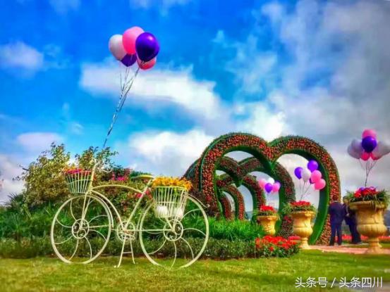 获得全球时尚盛典大奖,西航这个学校为什么这么时尚?