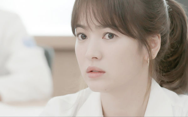 韩剧粉红色唇膏合集,盘点韩剧明星女主角同款口红