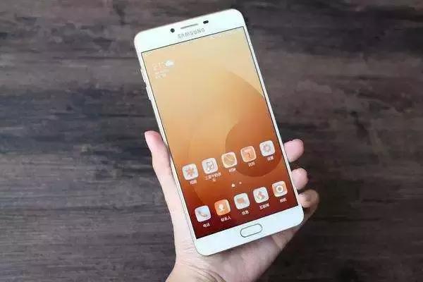 三星galaxyc9pro处理器,三星galaxyc9pro玩游戏卡吗