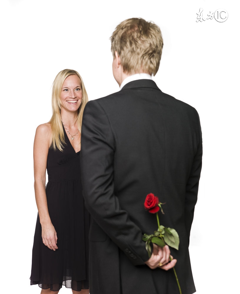 未婚的如何催旺桃花,摆脱单身狗的招桃花小绝招