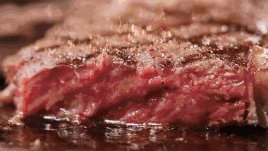 带上你的Dior、YSL到这家高逼格西餐厅，按口红数吃牛排！