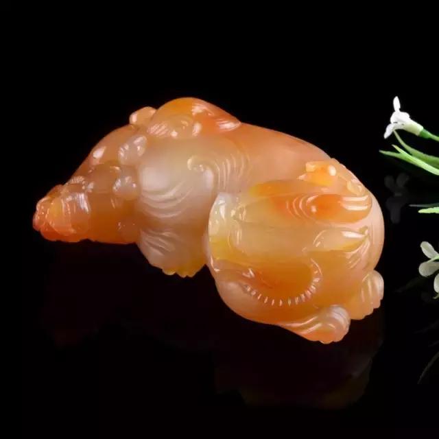 黄龙玉极品欣赏,什么样花色黄龙玉值得收藏