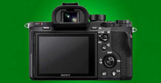 目前最好的全画幅微单相机排名,佳能无反相机与索尼微单怎么选择