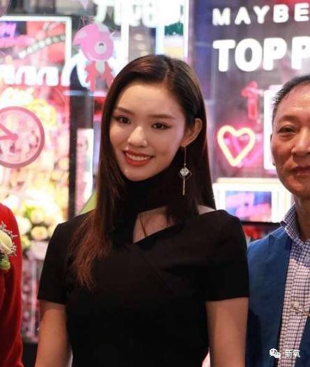 林允整牙却像整容?她是真的又整了啊!