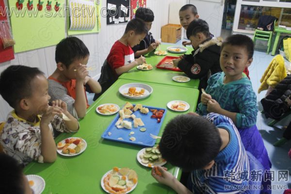 幼儿园格林童话嘉年华毕业活动,幼儿园格林童话主题