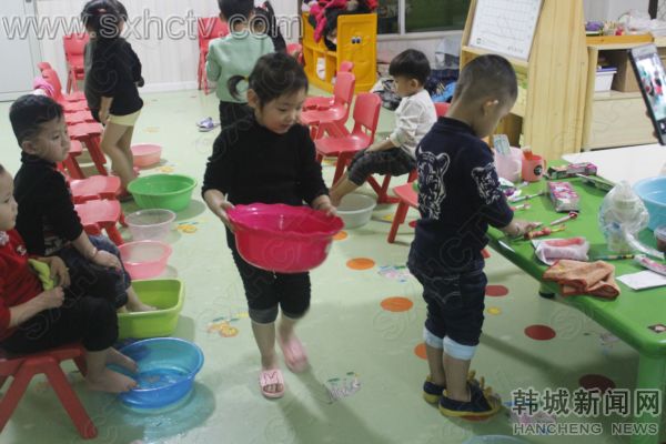 幼儿园格林童话嘉年华毕业活动,幼儿园格林童话主题