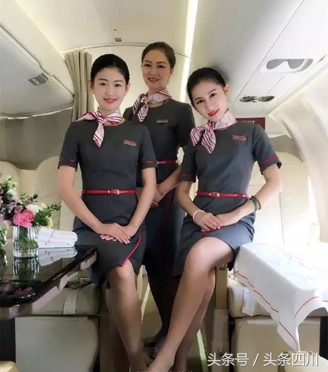 获得全球时尚盛典大奖,西航这个学校为什么这么时尚?