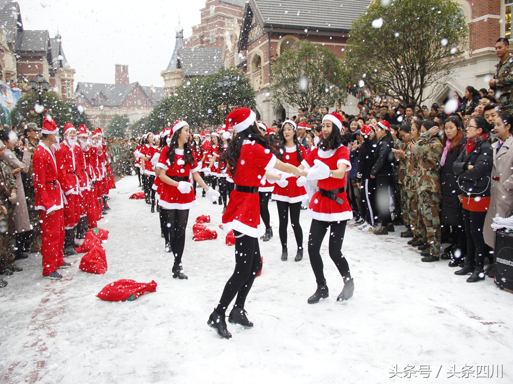 获得全球时尚盛典大奖,西航这个学校为什么这么时尚?