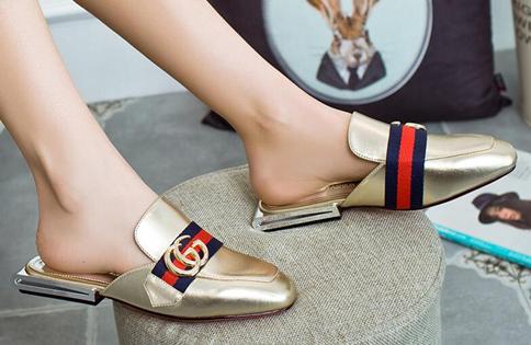 又贵又难看的鞋拖鞋,时尚的鞋拖鞋