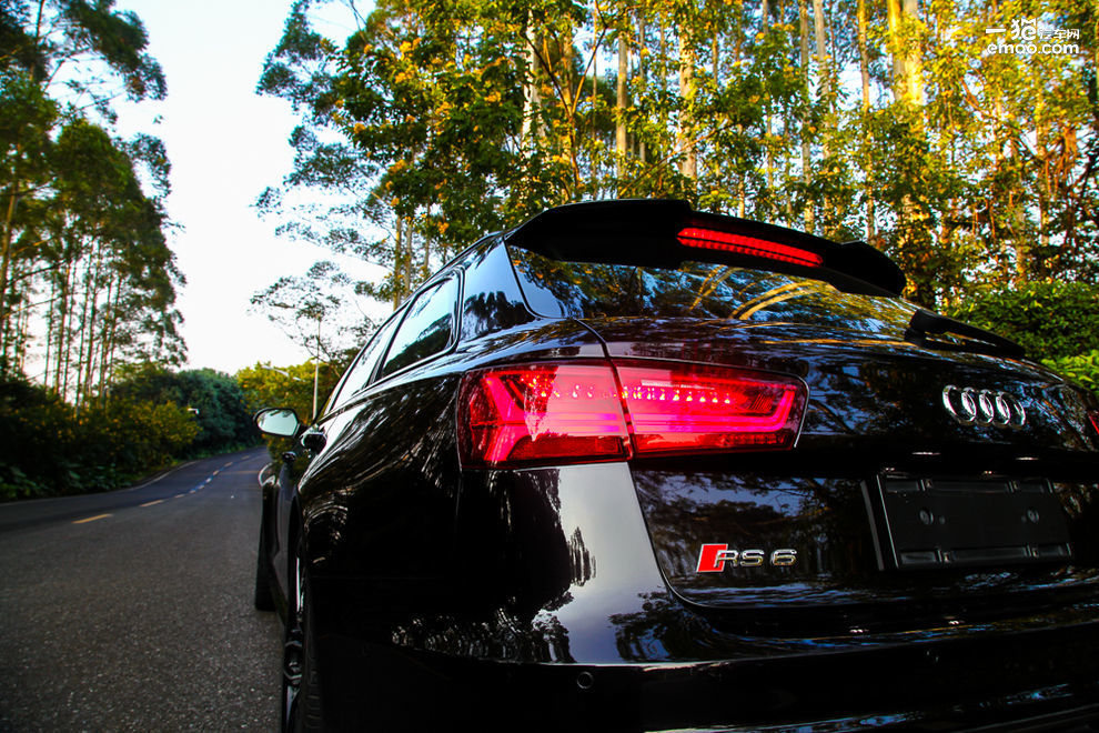 地表最强旅行车奥迪rs6,地表最强奥迪轿车rs7