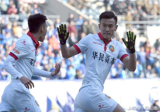 目标冲超最终降乙,百年俱乐部目标遭重创,早集结力图东山再起