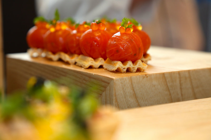 澳门旅游塔蹦极吃东西 (澳门旅游塔笨猪跳)