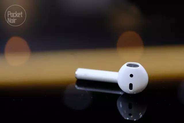 AirPods:头都快甩掉了,还是甩不掉它