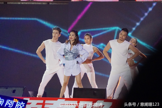 为什么蔡依林那么有毅力,为什么蔡依林这么受欢迎