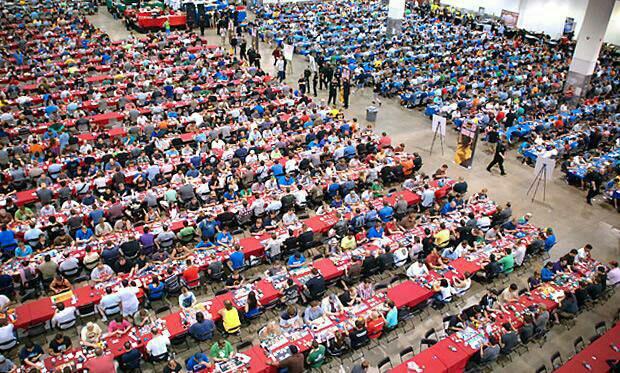 游戏王最早发行于什么年代,游戏王第一部出现的卡有多强