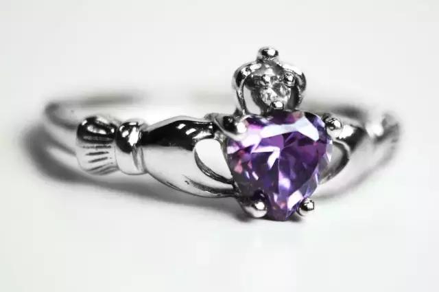 戒指指南书,戒指帅气戴法教程