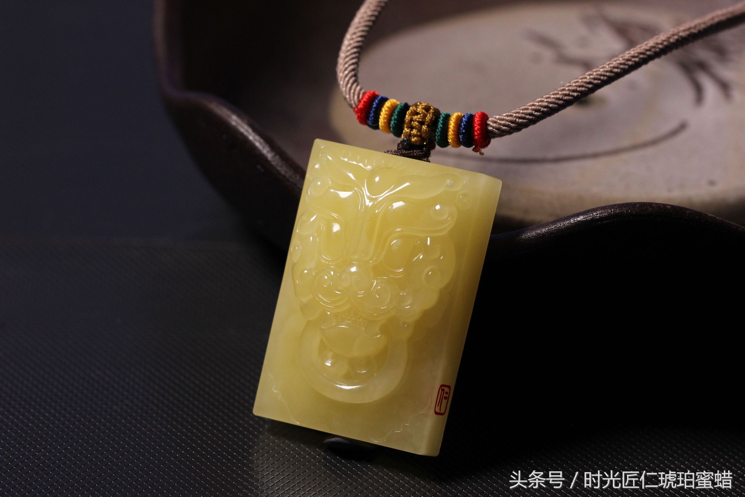 琥珀蜜蜡枕头功效与作用,药用蜜蜡和琥珀区别