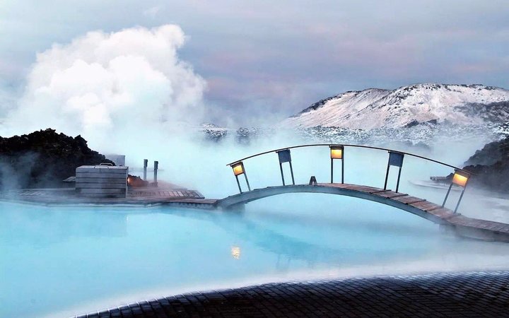 寒假带你见识世界各地的顶级温泉，“泡”制幼嫩美肌！