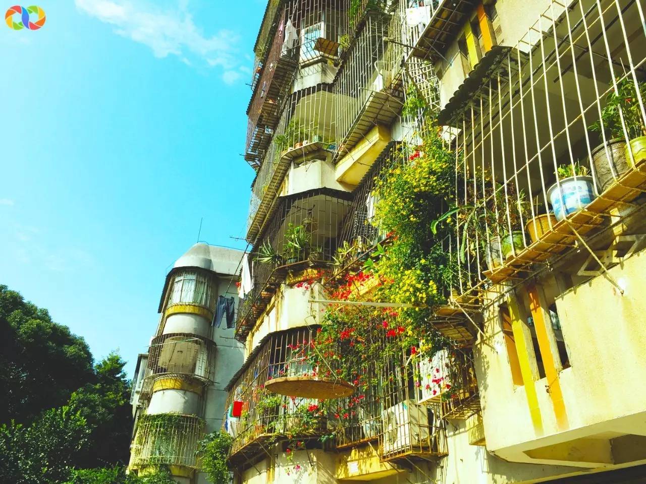 你愿意陪我走过春夏秋冬,你愿意陪我走一条很长的路吗中文