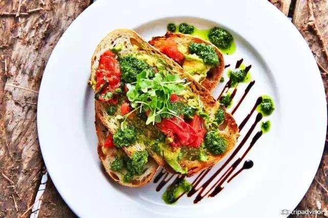 除了汉堡炸鸡还有什么好吃的,一款好吃又营养丰富的三明治面包