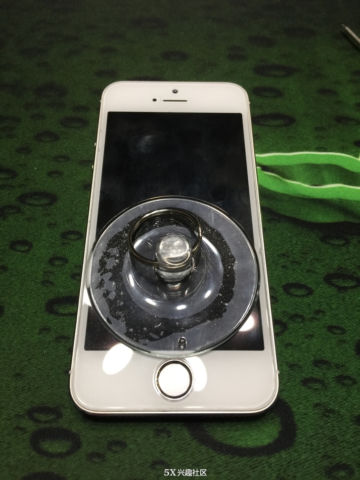 怎样给苹果5s换屏,苹果5s换电池详细教程