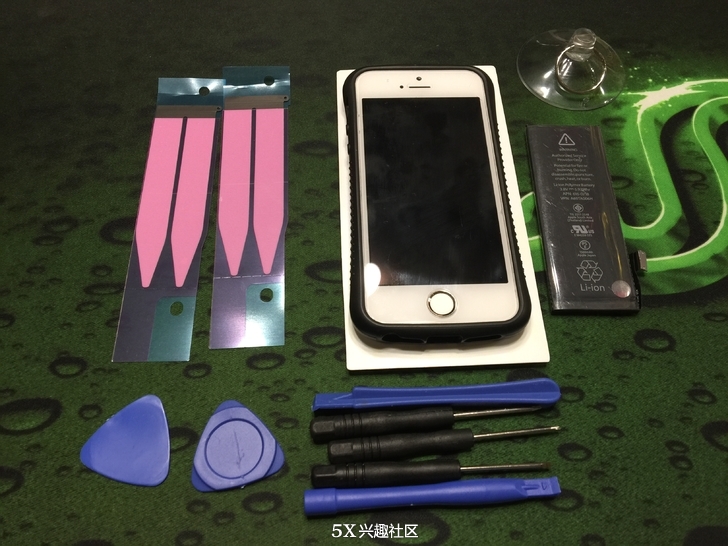 怎样给苹果5s换屏,苹果5s换电池详细教程
