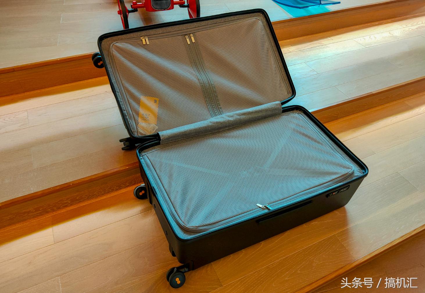 level8行李箱大旅行家,level8行李箱一千多的