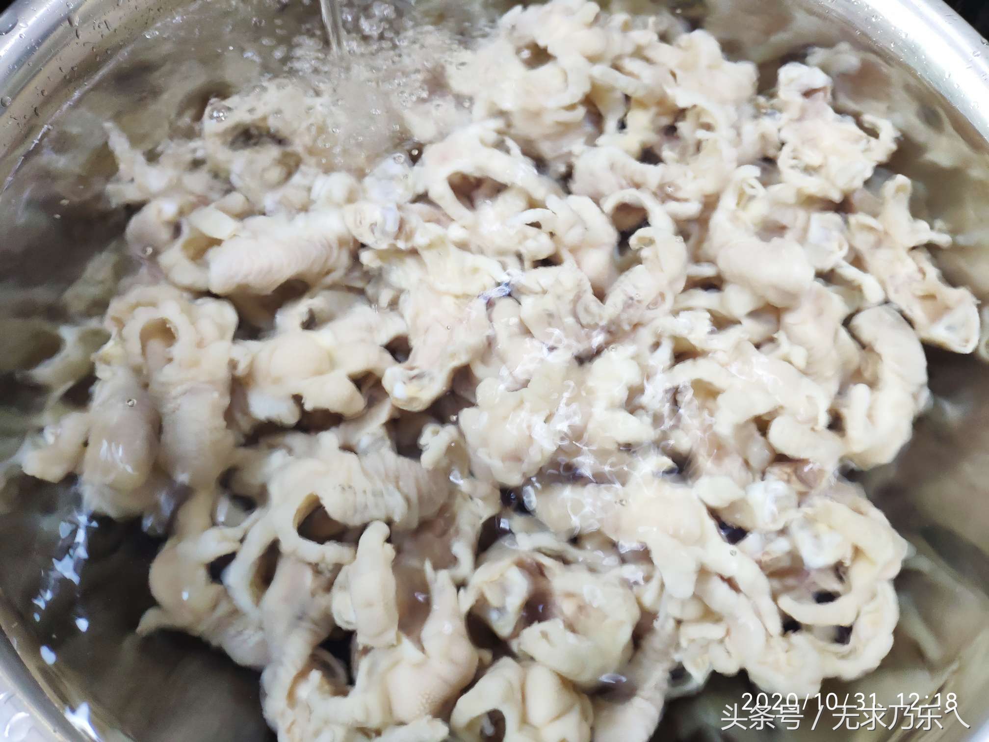 四川正宗泡椒凤爪做法教学,3斤泡椒凤爪配方