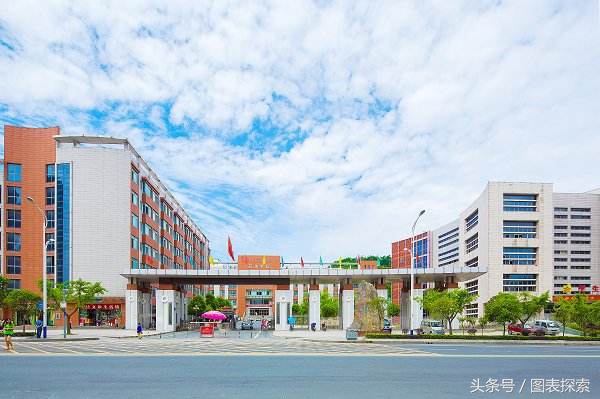 湖北省十堰市丹江口市有几所大学,十堰驻地高校湖北汽车工业学院