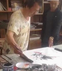 苹果手机怎么掰才容易掰开,苹果手机弯了一点能弄直吗