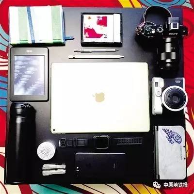 背包装备必买清单,你的背包里都有什么