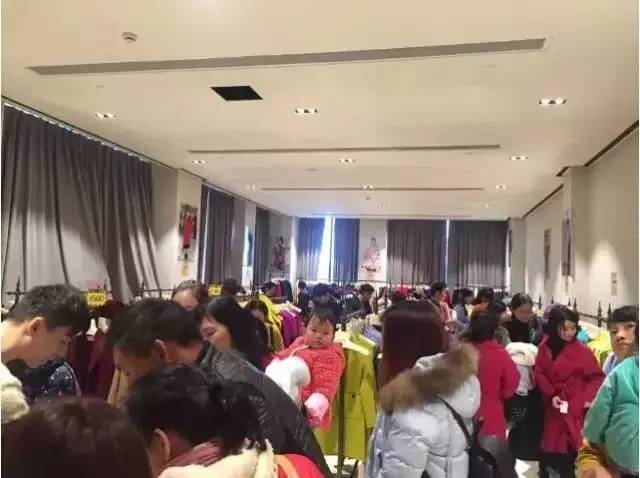 羊绒大衣活动火热进行中,羊绒大衣反季促销活动