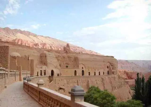 克拉玛依的城市发展,克拉玛依城市有什么前景和发展