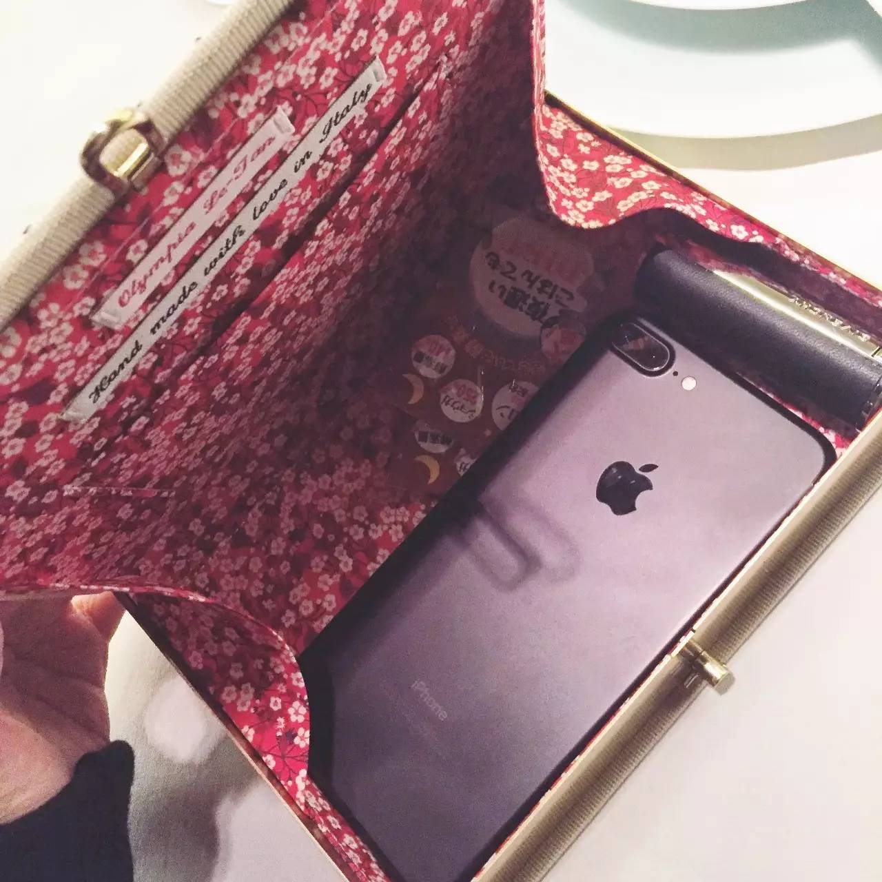 我找来5位很会花钱的好朋友，分享了她们的年度最爱清单！