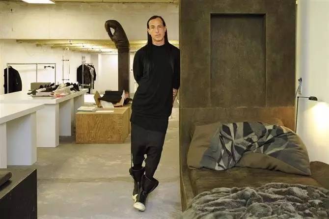 阿秋秋三分钟时尚碎碎念|一起卖萌吧,往死里萌