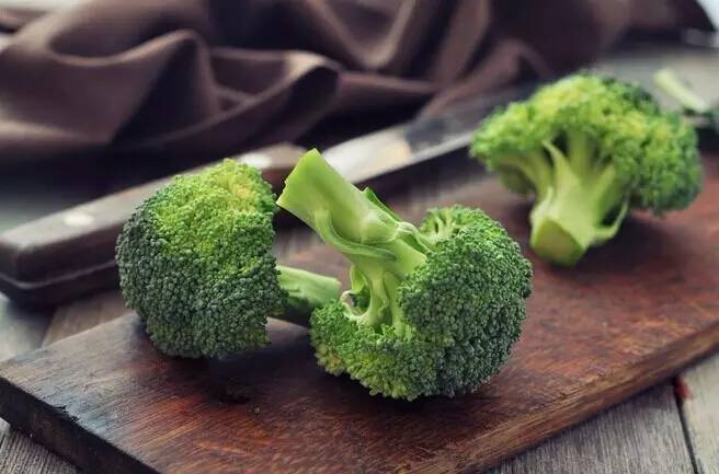 太早走路会o型腿吗,宝宝走路太早腿会弯嘛