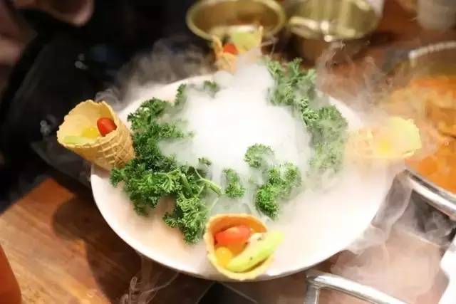 「新店」厉害了我的锅！「火锅界的时尚标杆」韩国潮流美食二人锅首尔星派火锅1折空降和平大悦城！