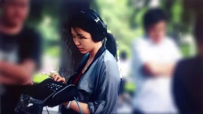 iPhone变身专业胸麦?还得看这些窍门