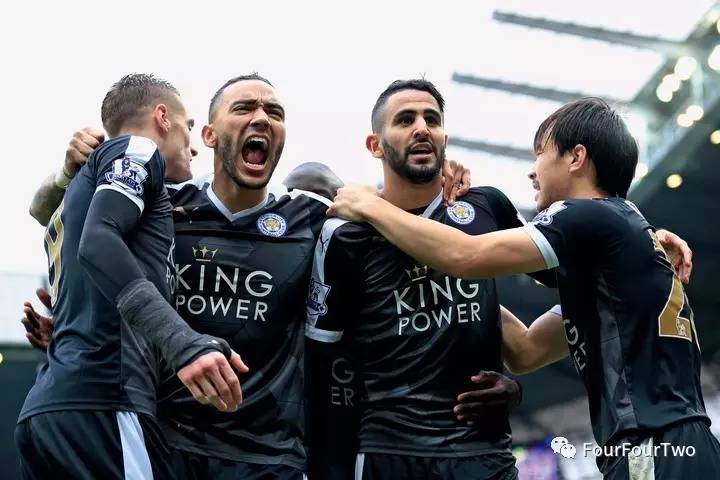 2014圣诞节垫底，2015圣诞节登顶，2016呢？莱斯特城的故事，曾经是足球世界最美好的圣诞礼物