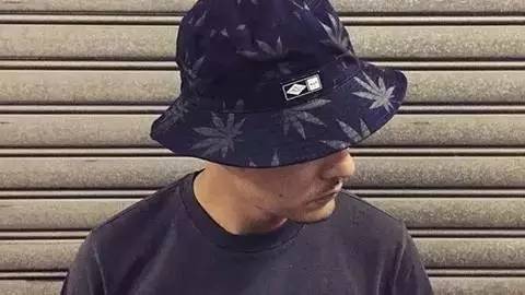 用帽子凹造型,冬季帽子编织法渔夫帽