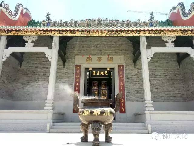 佛山最具特色的地标性建筑,30年前的佛山城市记忆