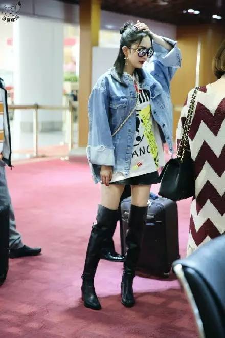 过膝靴杨幂,杨幂穿黑色过膝长靴街拍