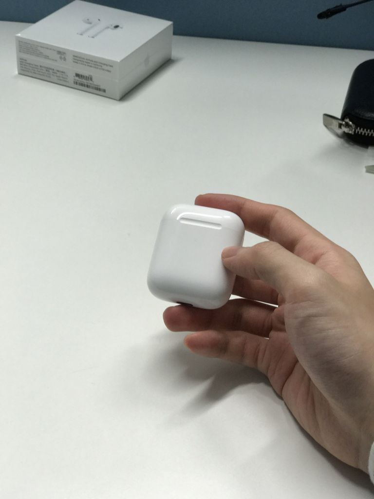 苹果无线耳机airpods使用方法,苹果蓝牙耳机airpods1使用技巧