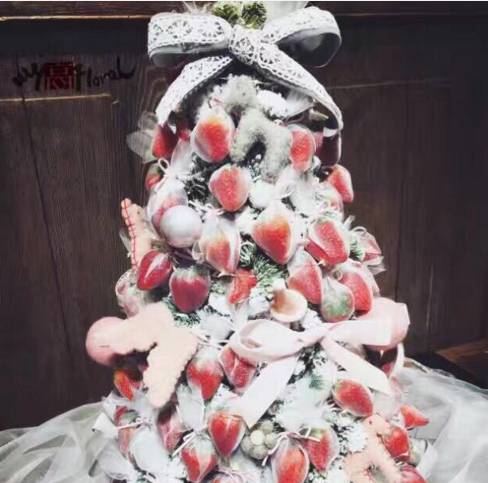 除了ysl星辰女生还喜欢收什么礼,除了ysl还有什么东西值得买