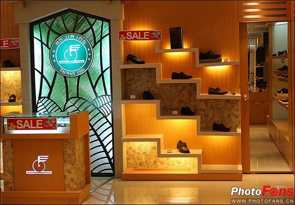 无反大变焦18-150mmf/3.5-6.3镜头评测