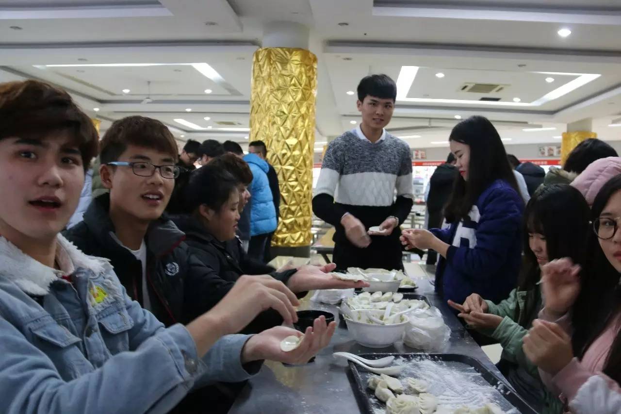 冬至-暖心｜常州纺院机电工程系举办包饺子活动