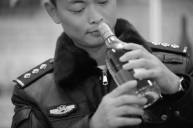 怀疑假烟怎么查,警察局可以鉴别假烟吗