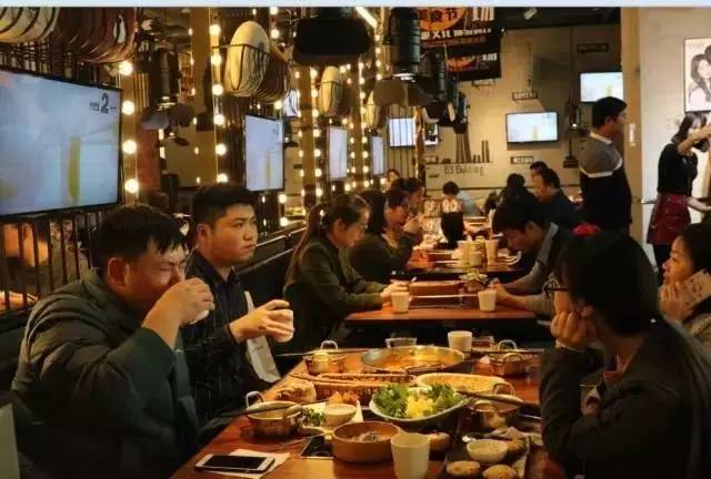 「新店」厉害了我的锅！「火锅界的时尚标杆」韩国潮流美食二人锅首尔星派火锅1折空降和平大悦城！