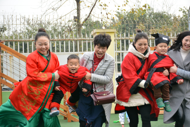 瞧,教育导报记者镜头下的2016!